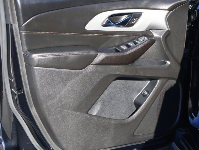 used 2020 Chevrolet Traverse car, priced at $15,688