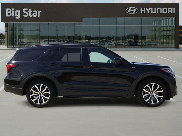 used 2025 Ford Explorer car, priced at $37,888