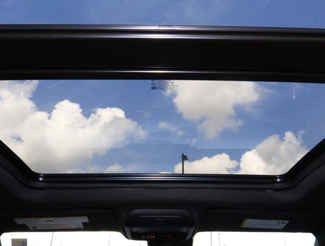 used 2023 Cadillac XT4 car, priced at $30,788