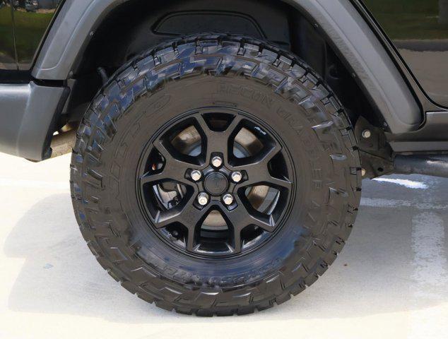used 2021 Jeep Wrangler Unlimited car, priced at $29,288
