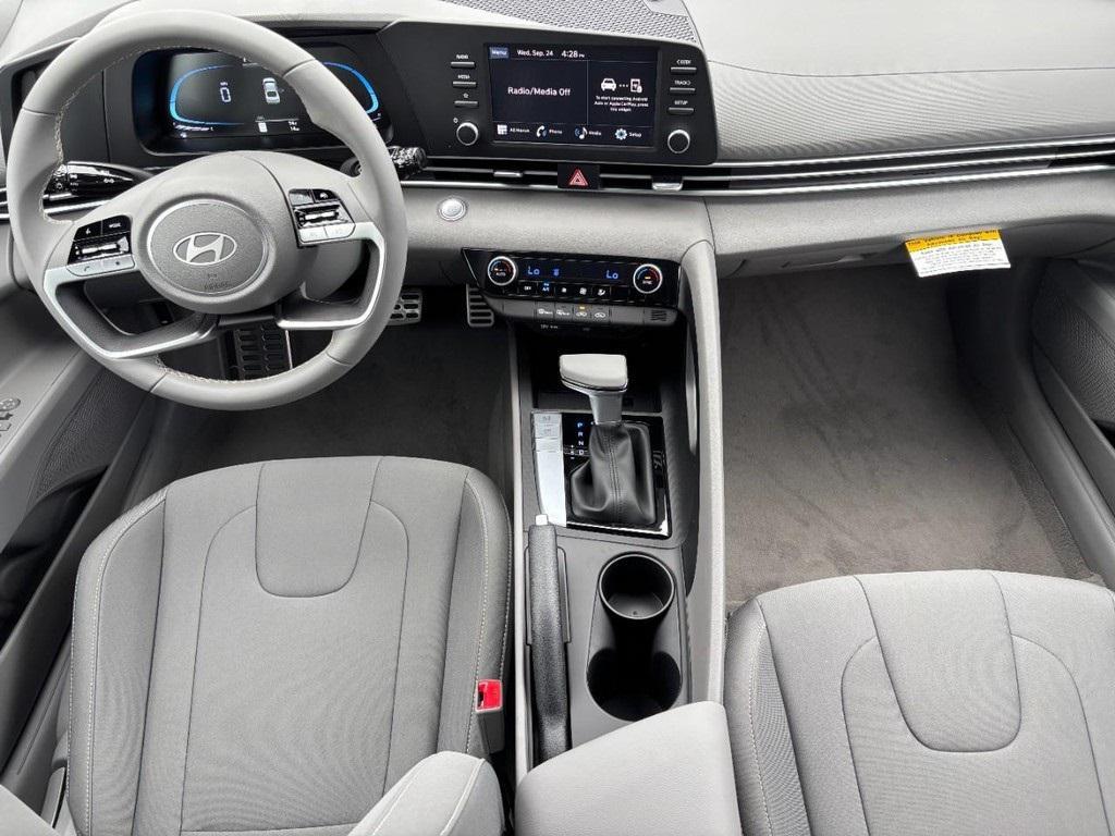 new 2025 Hyundai Elantra car, priced at $23,944