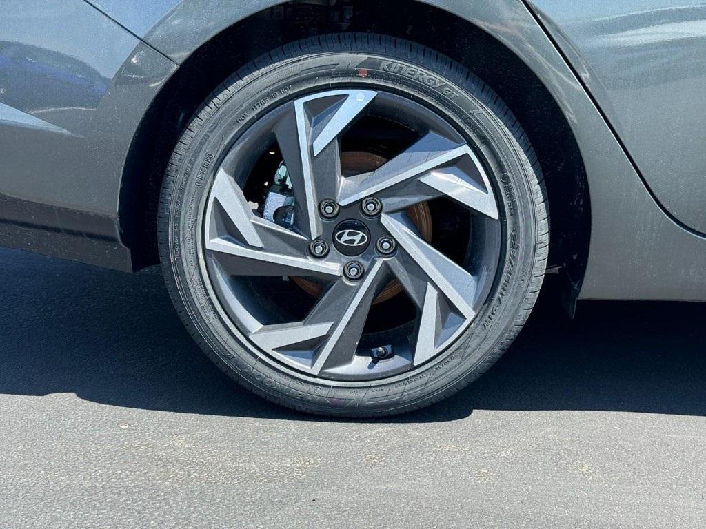 new 2025 Hyundai ELANTRA HEV car, priced at $30,584