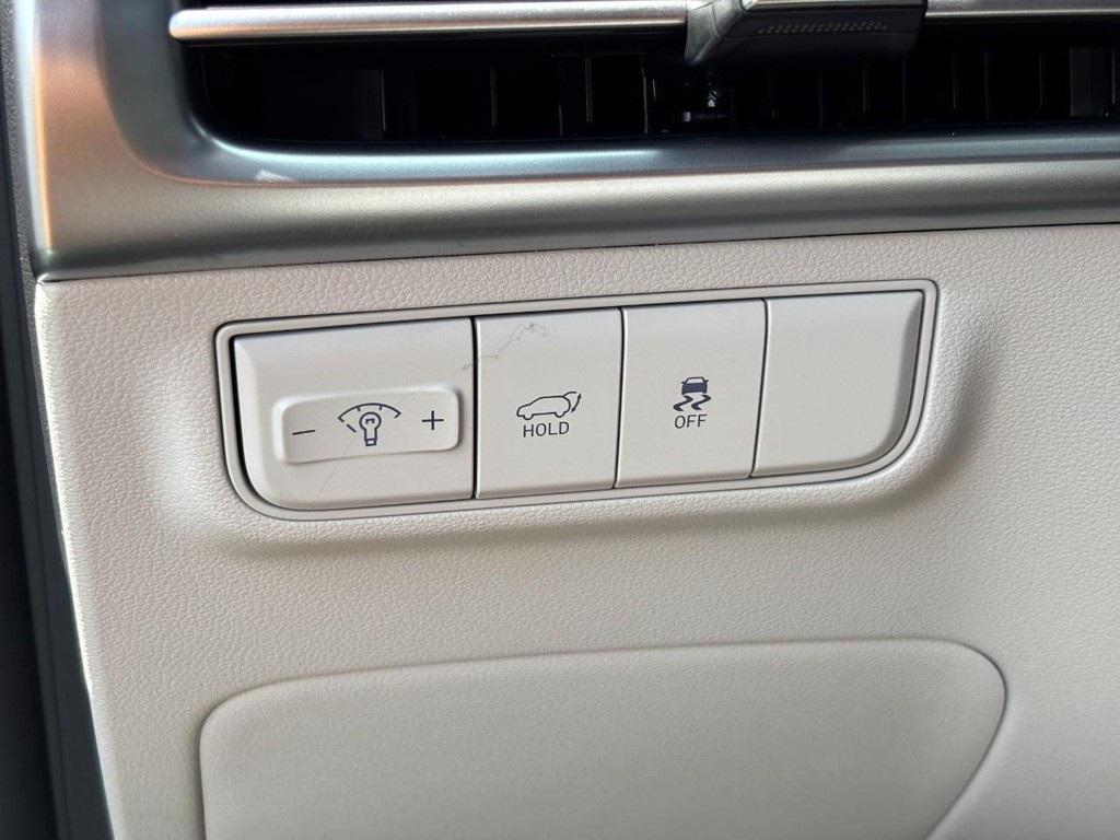 new 2025 Hyundai ELANTRA HEV car, priced at $28,880