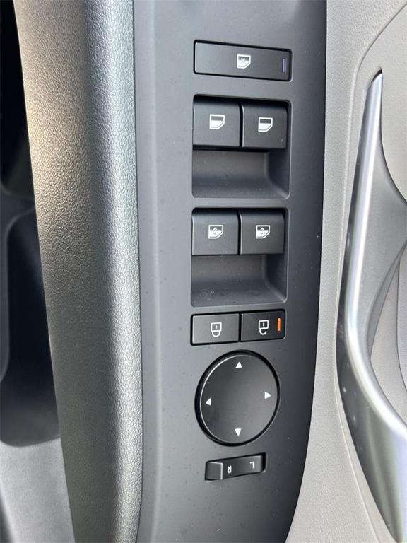 new 2025 Hyundai ELANTRA HEV car, priced at $28,880