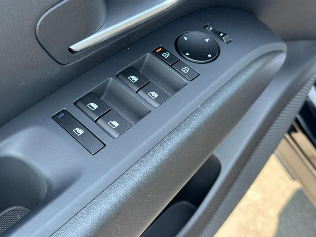 new 2026 Hyundai Tucson car, priced at $31,038