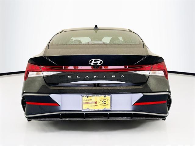 new 2024 Hyundai Elantra car, priced at $24,586