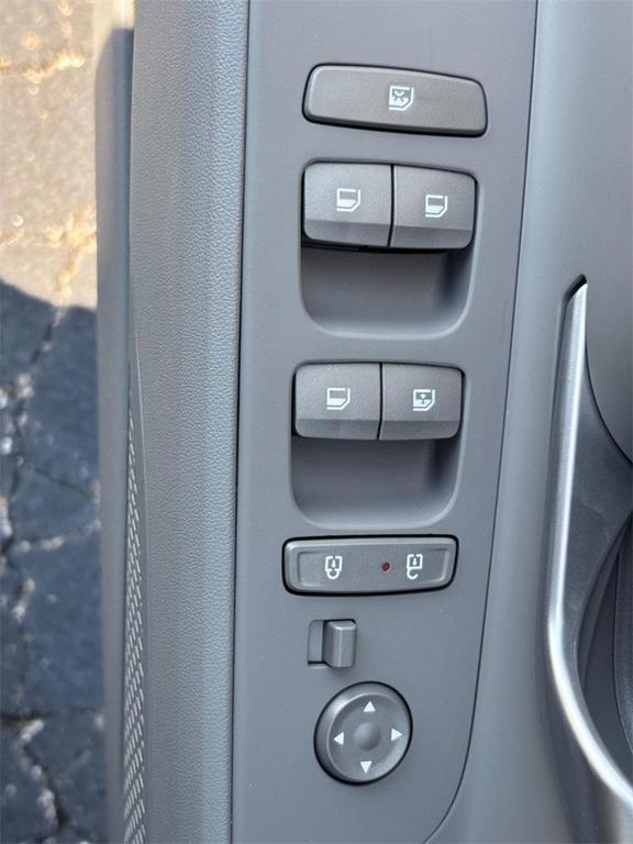 new 2025 Hyundai ELANTRA HEV car, priced at $28,404