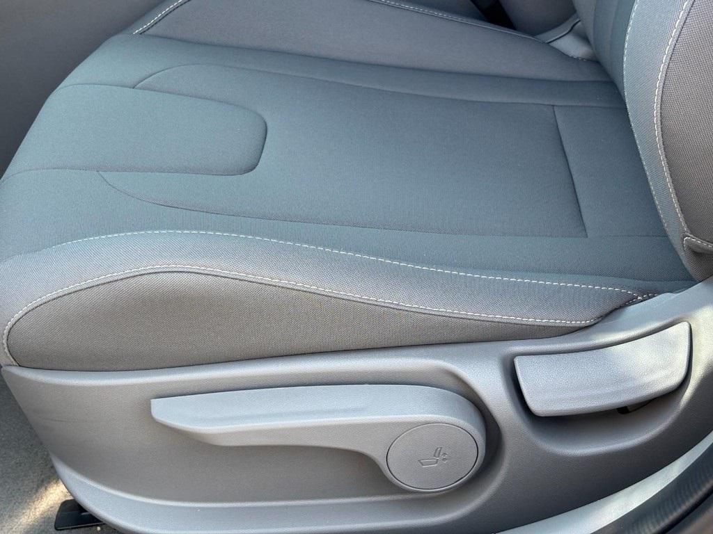 new 2025 Hyundai ELANTRA HEV car, priced at $28,404