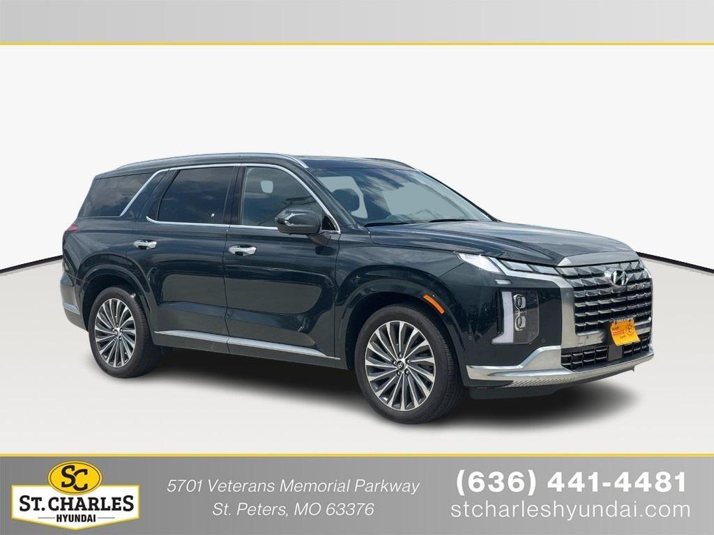 used 2024 Hyundai Palisade car, priced at $47,077