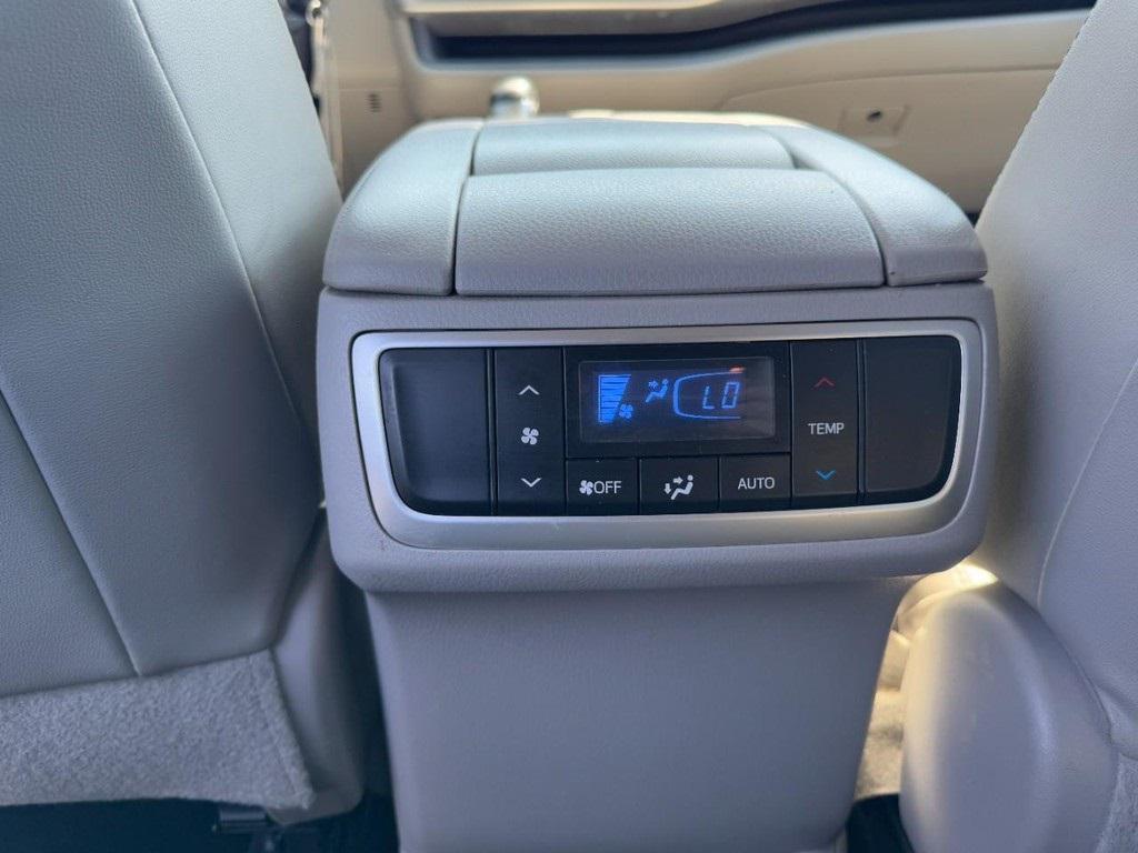 used 2016 Toyota Highlander car, priced at $16,977