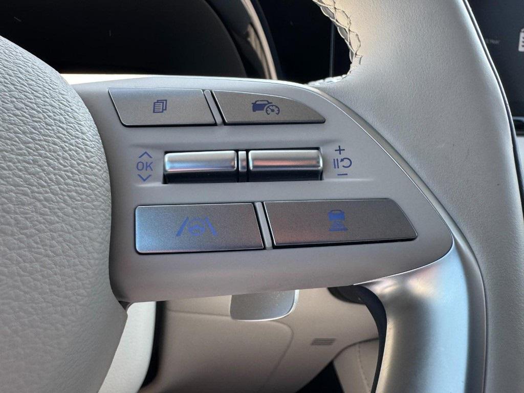 used 2024 Hyundai Palisade car, priced at $39,877