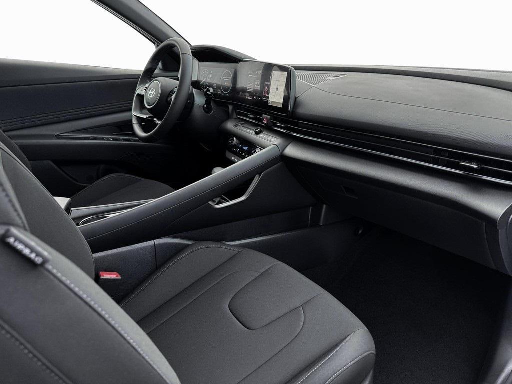 new 2025 Hyundai ELANTRA HEV car, priced at $28,400