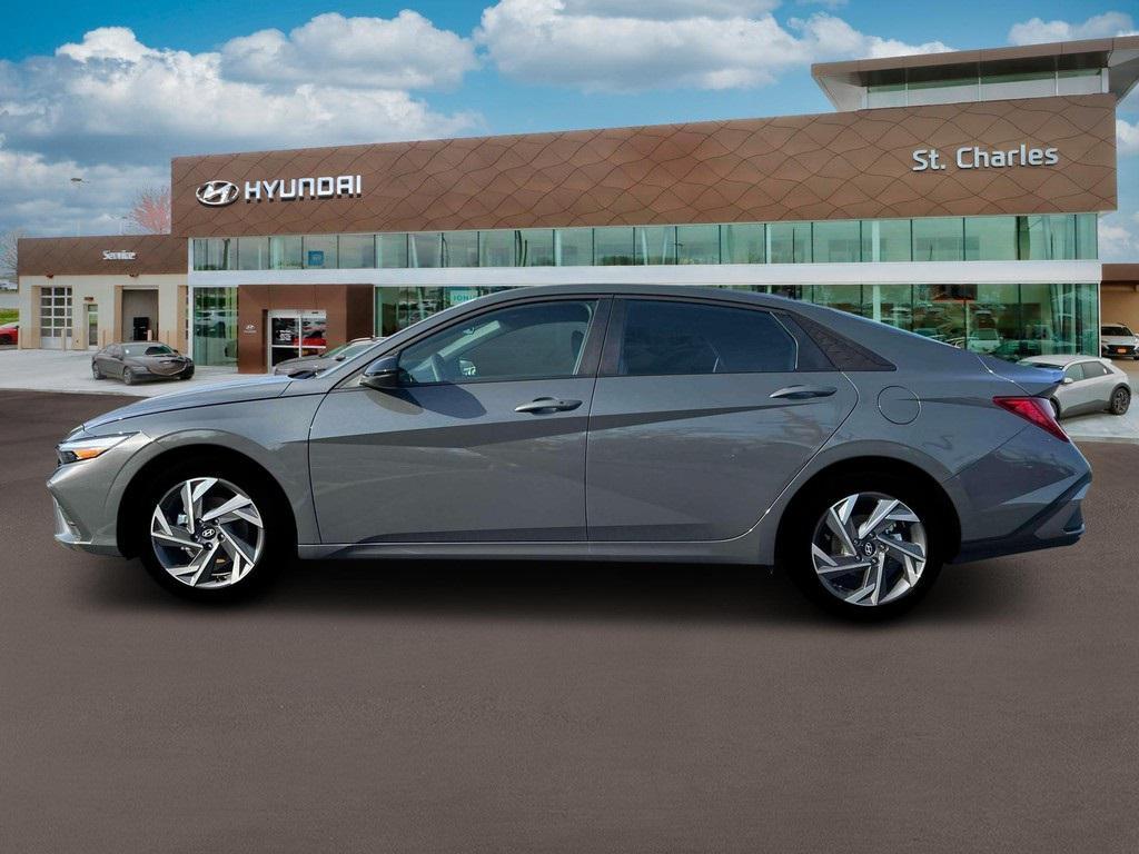 new 2025 Hyundai ELANTRA HEV car, priced at $28,400