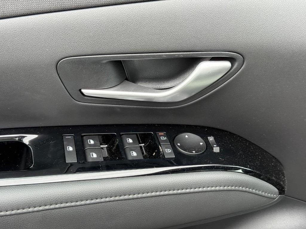 new 2025 Hyundai SANTA CRUZ car, priced at $43,333