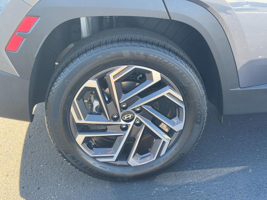new 2025 Hyundai TUCSON Hybrid car, priced at $42,030