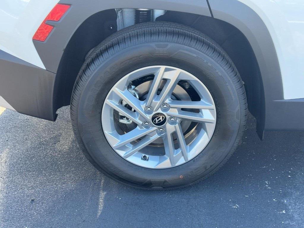 new 2026 Hyundai Tucson car, priced at $30,052