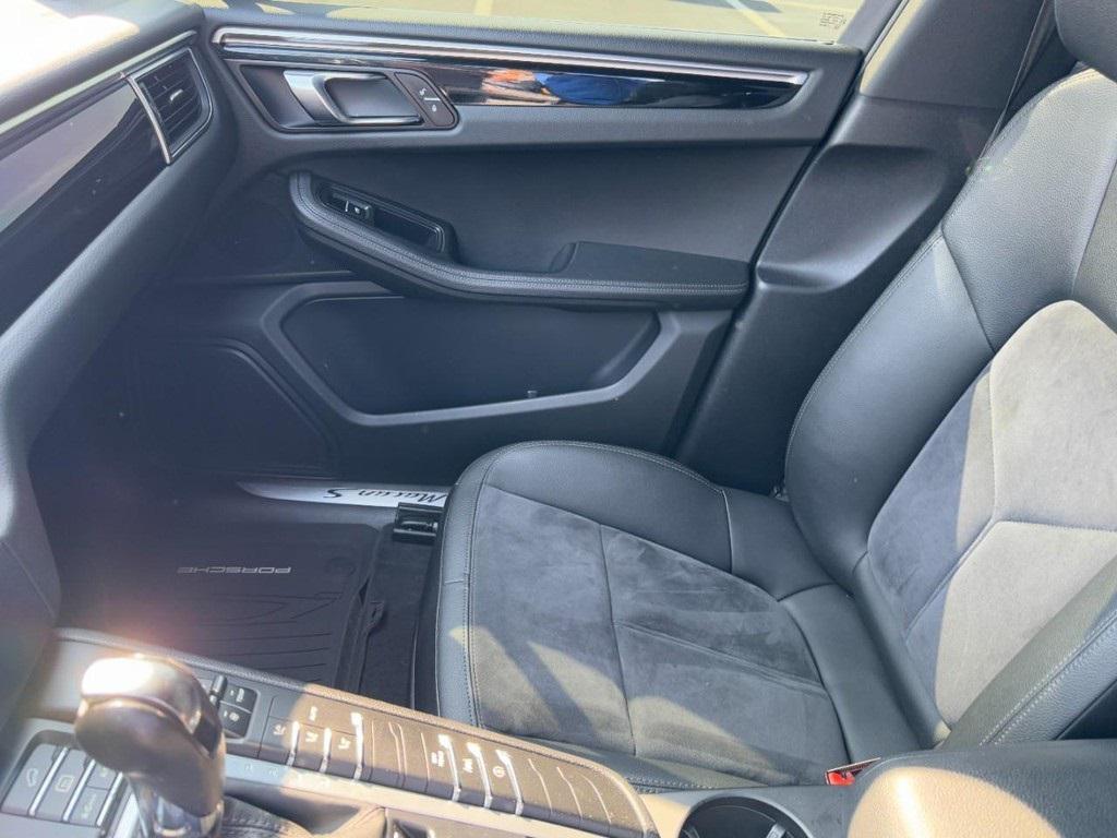 used 2018 Porsche Macan car, priced at $28,577