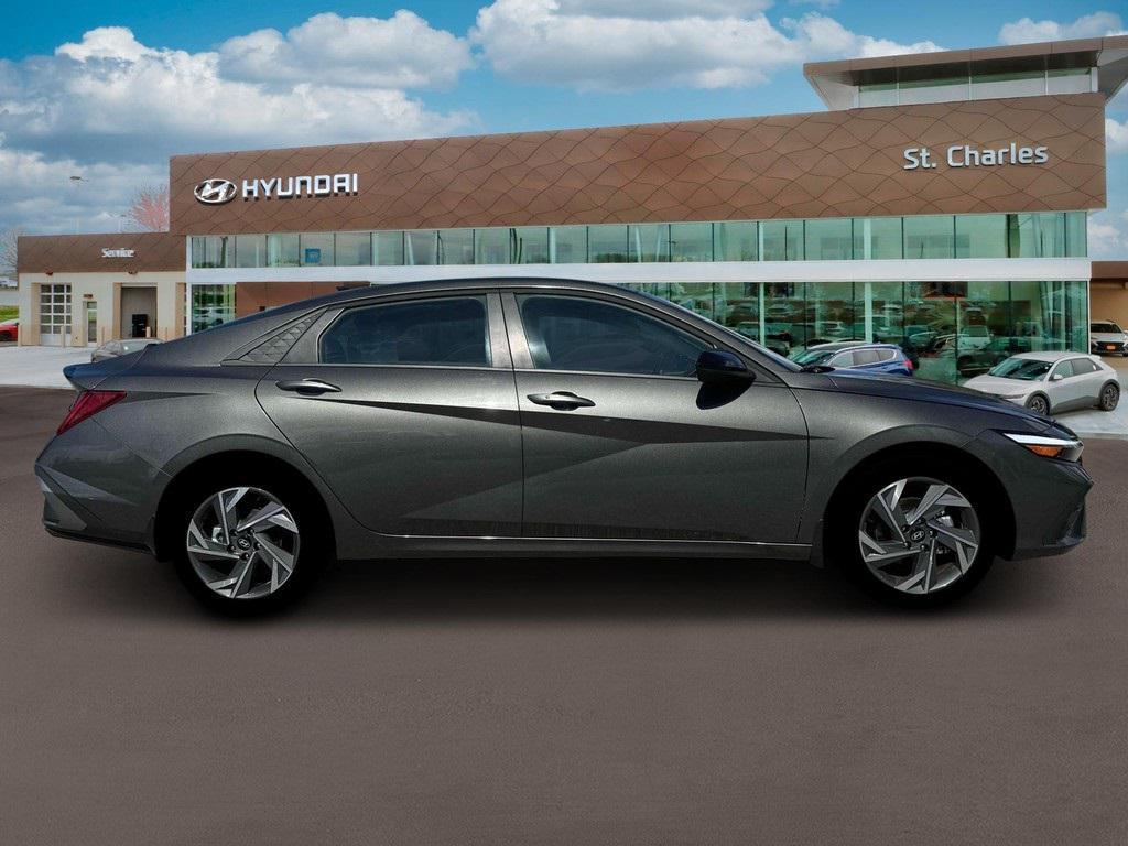new 2025 Hyundai ELANTRA HEV car, priced at $28,400