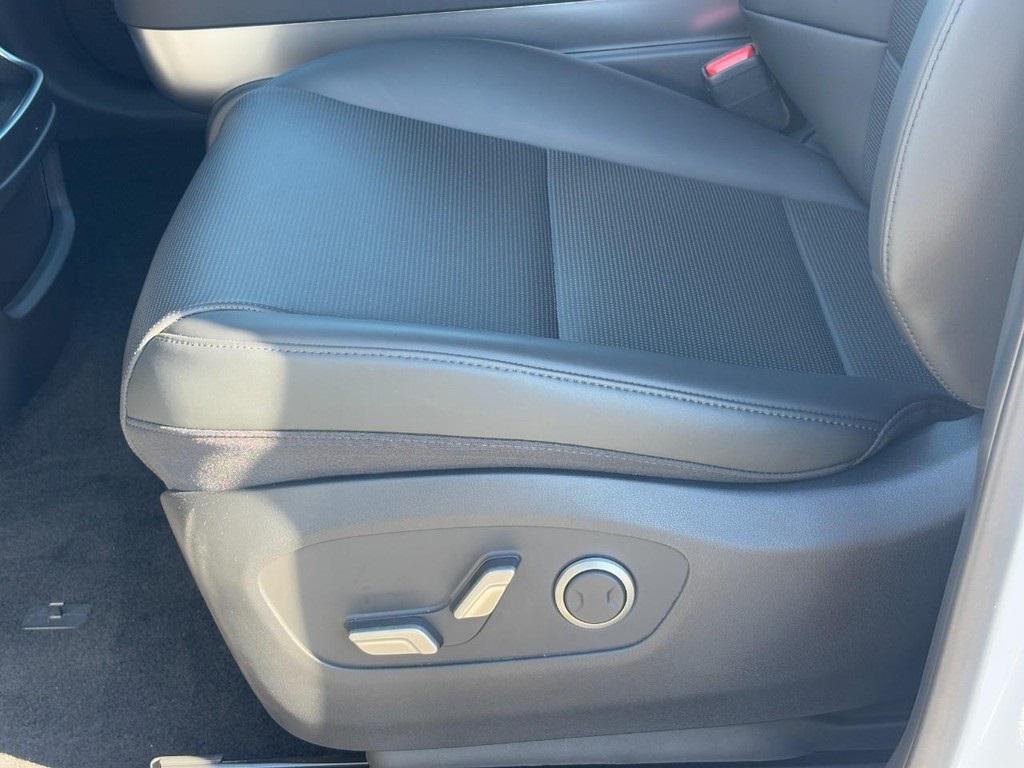 new 2026 Hyundai IONIQ 9 car, priced at $64,877