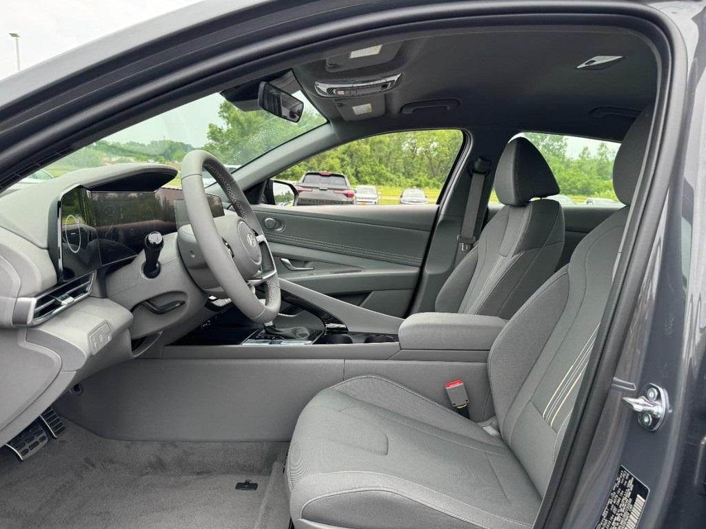 new 2025 Hyundai ELANTRA HEV car, priced at $28,636