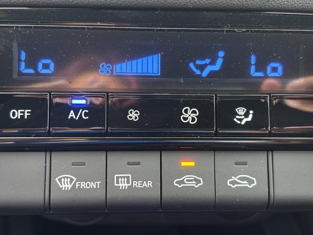 new 2025 Hyundai ELANTRA HEV car, priced at $27,600