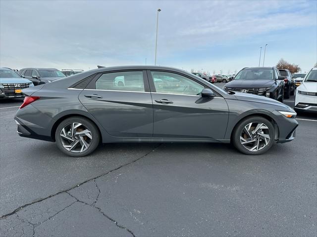 new 2024 Hyundai Elantra car, priced at $24,773