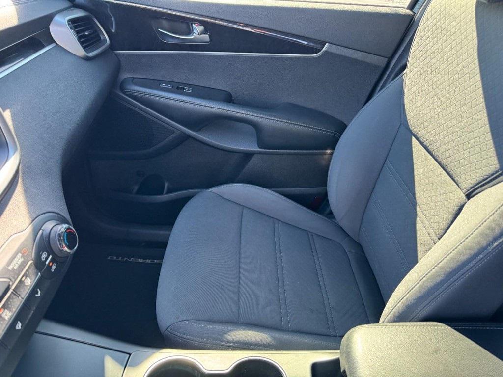 used 2016 Kia Sorento car, priced at $8,477