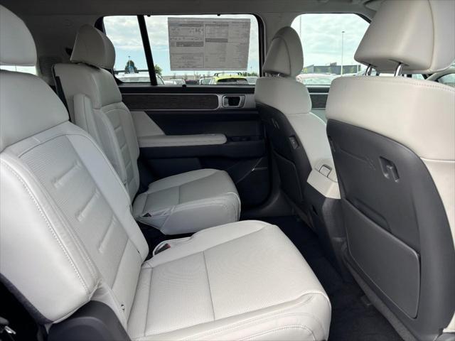 new 2025 Hyundai SANTA FE HEV car, priced at $51,724