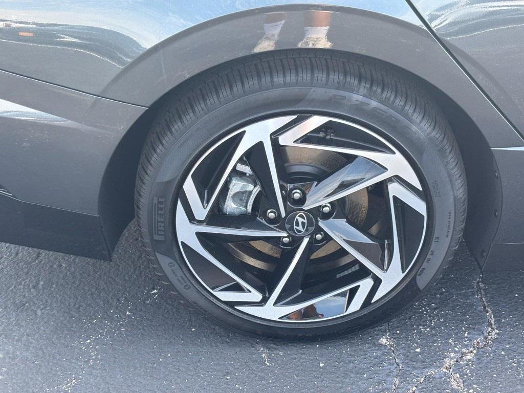 new 2025 Hyundai Sonata car, priced at $31,620