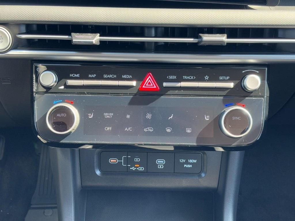 new 2025 Hyundai TUCSON Hybrid car, priced at $35,090