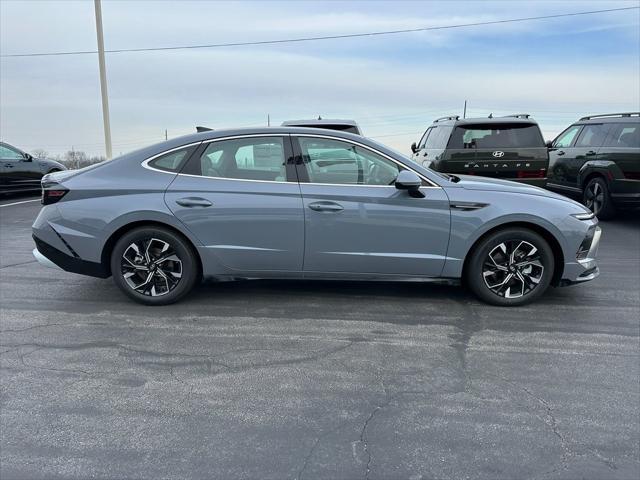 new 2025 Hyundai Sonata car, priced at $29,470