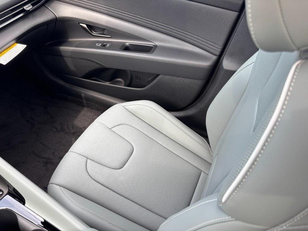 new 2025 Hyundai ELANTRA HEV car, priced at $30,816