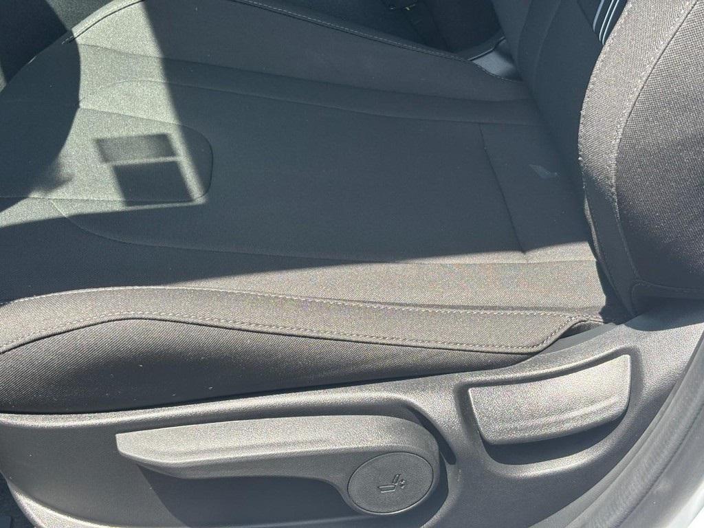 new 2025 Hyundai ELANTRA HEV car, priced at $28,891