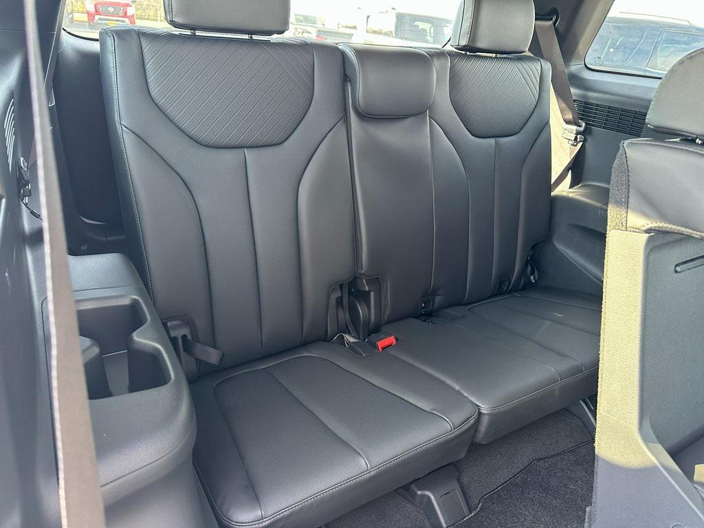 new 2025 Hyundai Palisade car, priced at $44,689