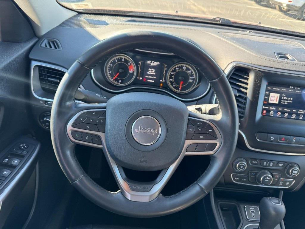 used 2021 Jeep Cherokee car, priced at $17,995