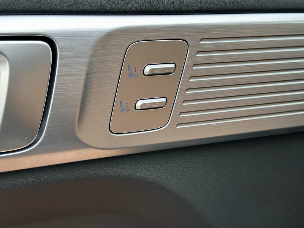 new 2025 Hyundai Santa Fe car, priced at $40,970