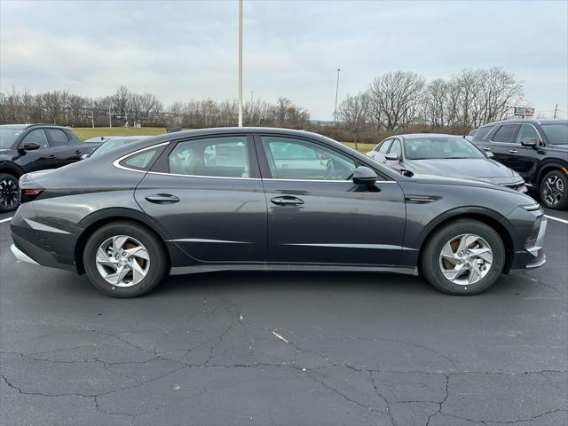 new 2025 Hyundai Sonata car, priced at $27,086