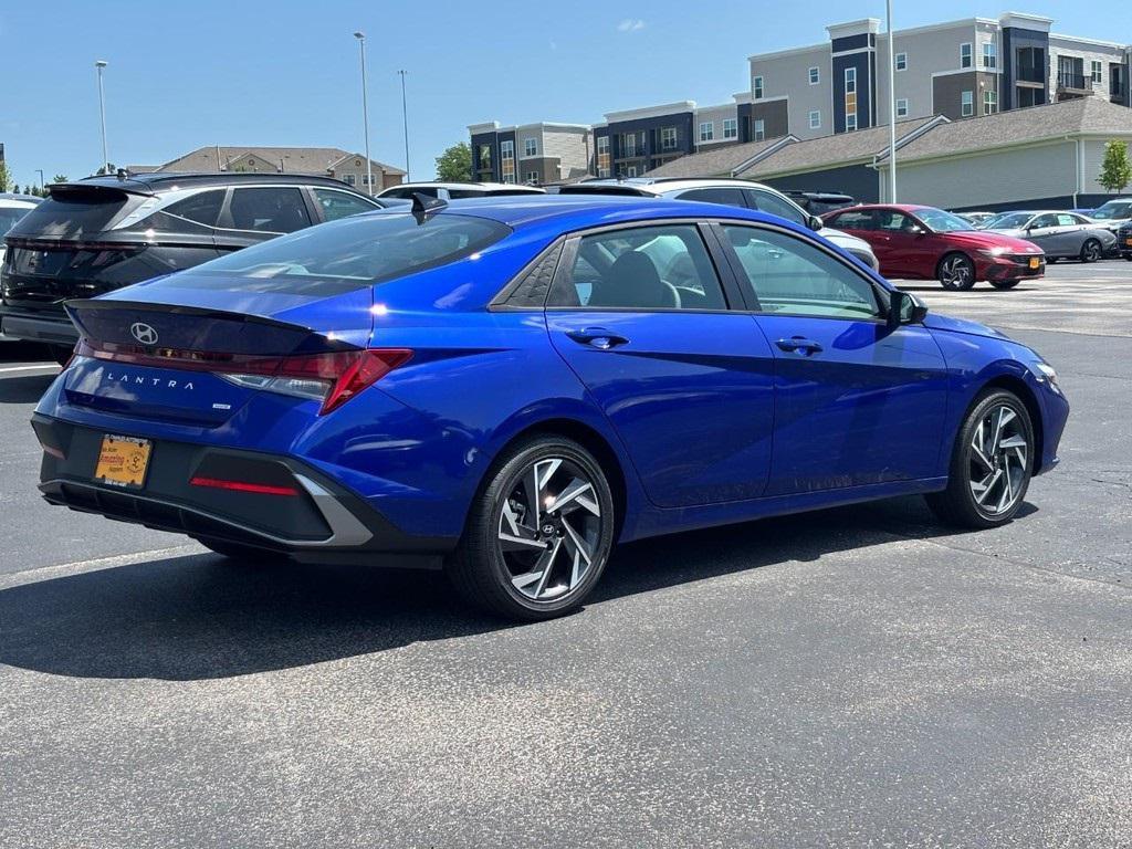 new 2025 Hyundai ELANTRA HEV car, priced at $28,404