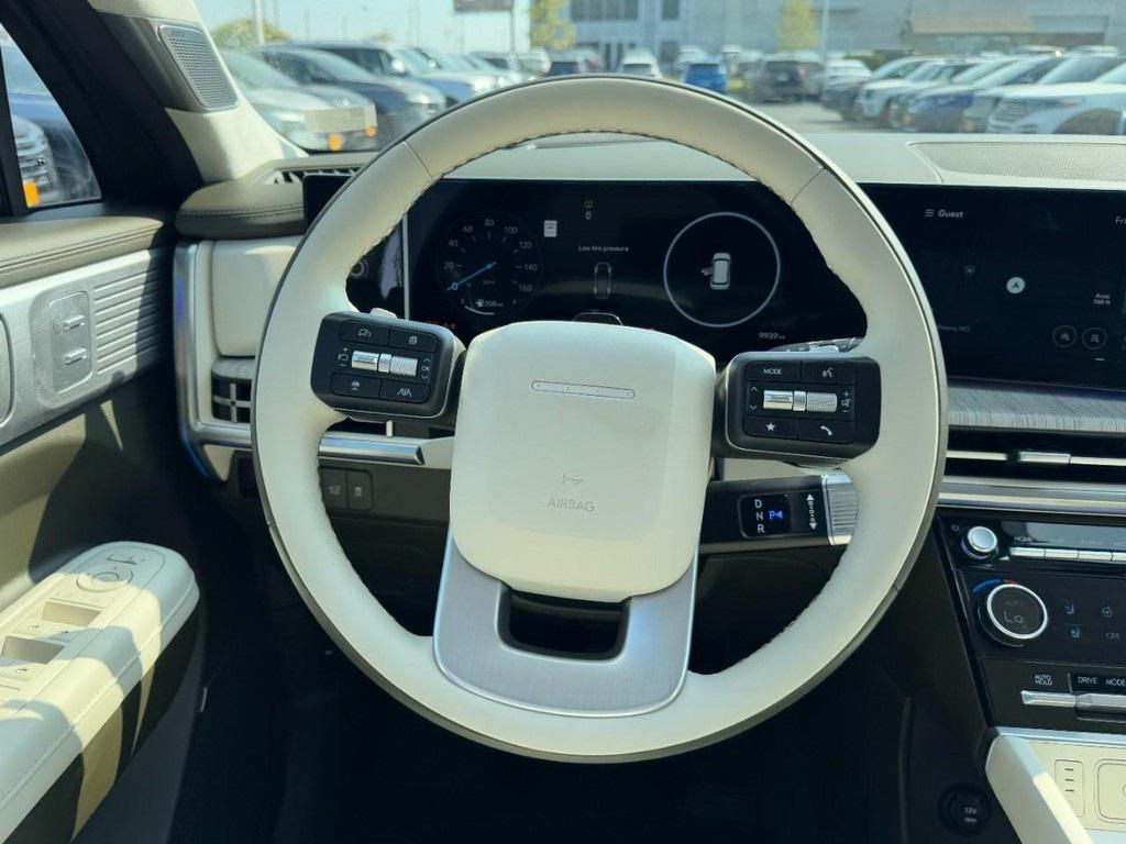 used 2025 Hyundai Santa Fe car, priced at $41,977