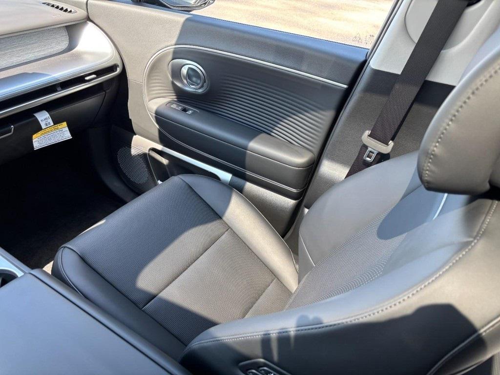 new 2026 Hyundai IONIQ 9 car, priced at $68,328