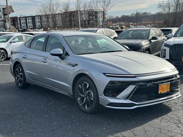 new 2025 Hyundai Sonata car, priced at $29,514