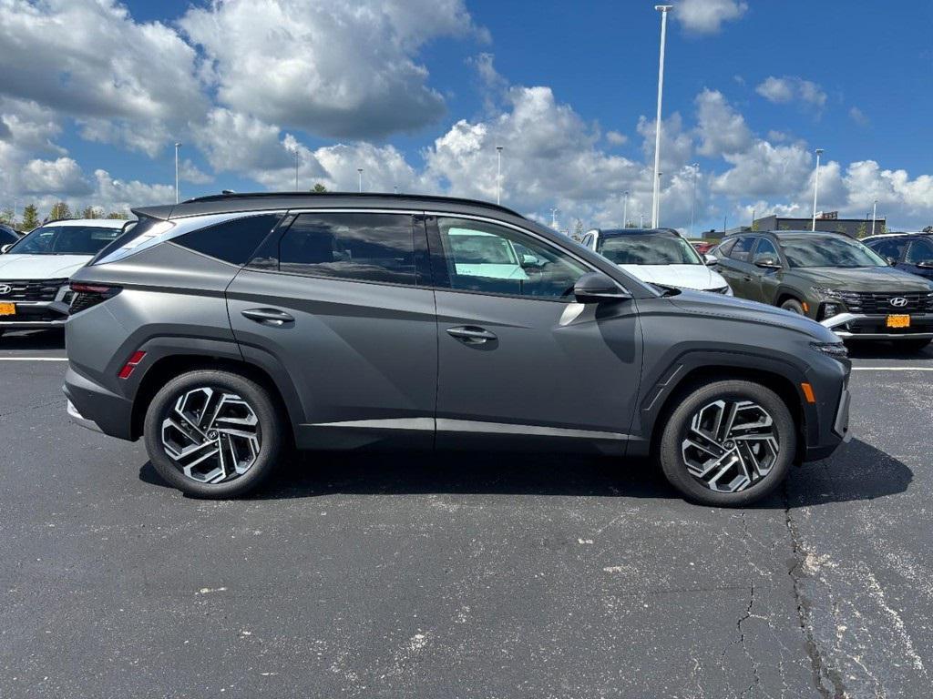 new 2025 Hyundai Tucson car, priced at $40,461