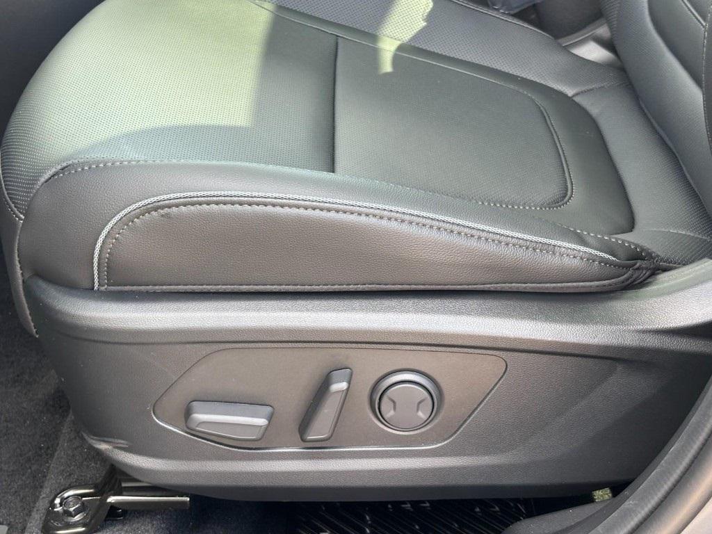 new 2025 Hyundai Tucson car, priced at $40,461