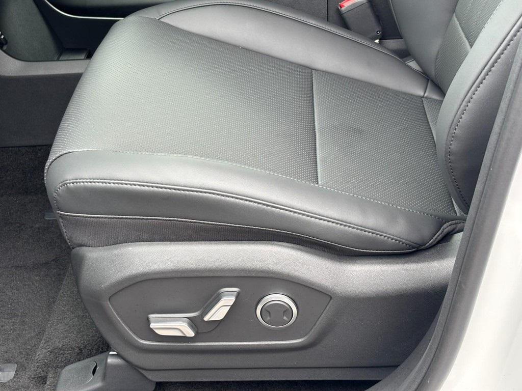 new 2026 Hyundai Santa Fe car, priced at $40,000