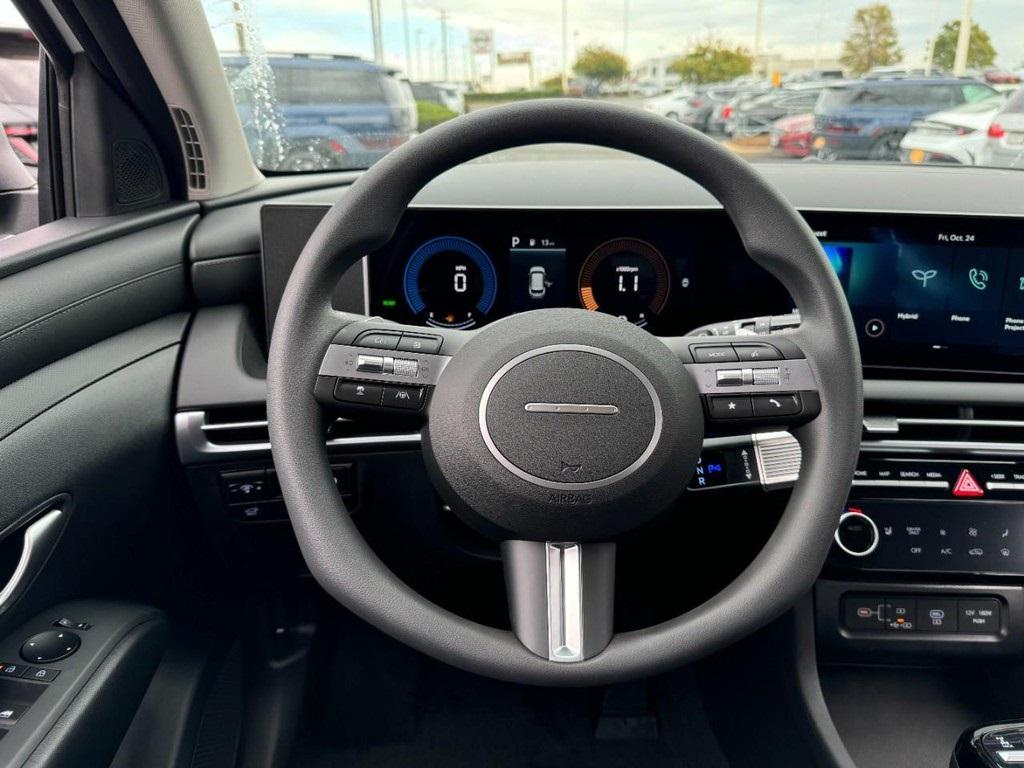 new 2025 Hyundai TUCSON Hybrid car, priced at $35,090