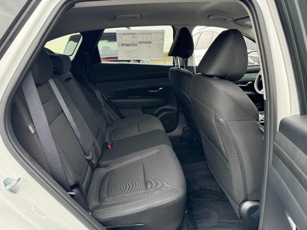 new 2025 Hyundai TUCSON Hybrid car, priced at $35,090