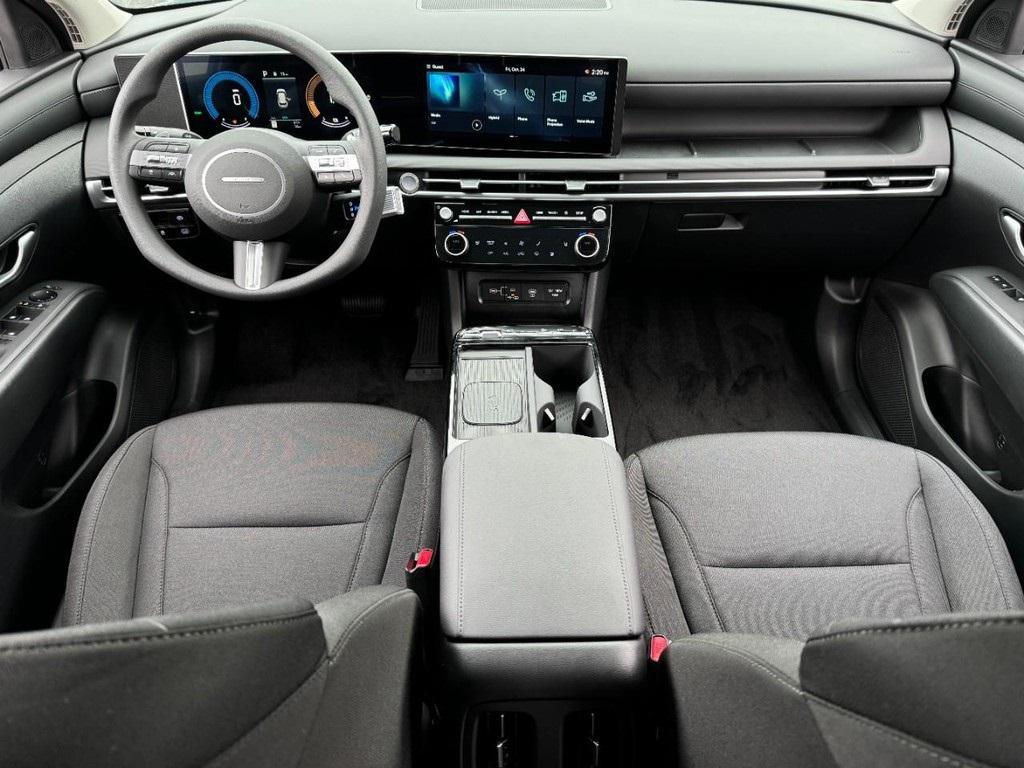 new 2025 Hyundai TUCSON Hybrid car, priced at $35,090