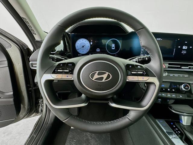 new 2024 Hyundai Elantra car, priced at $26,487