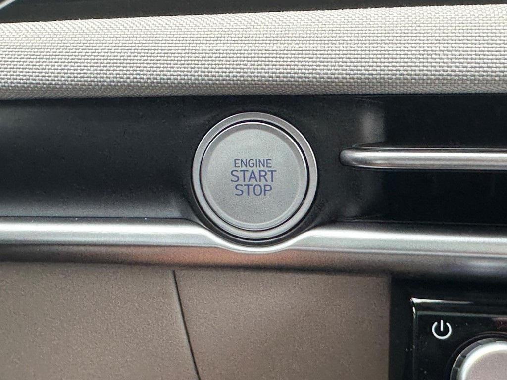 new 2025 Hyundai Tucson car, priced at $40,070