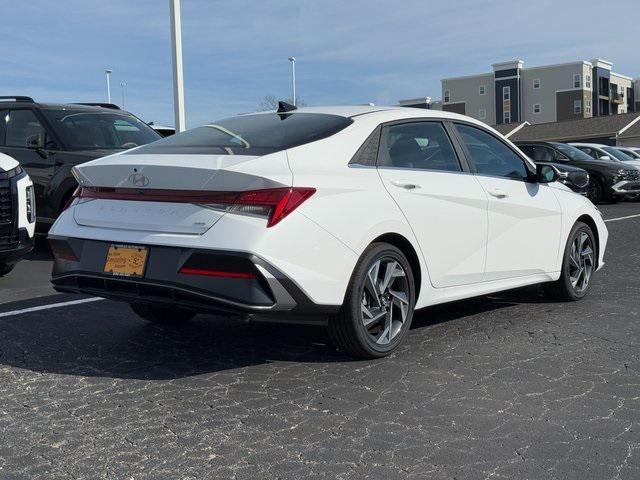 new 2025 Hyundai Elantra car, priced at $30,625